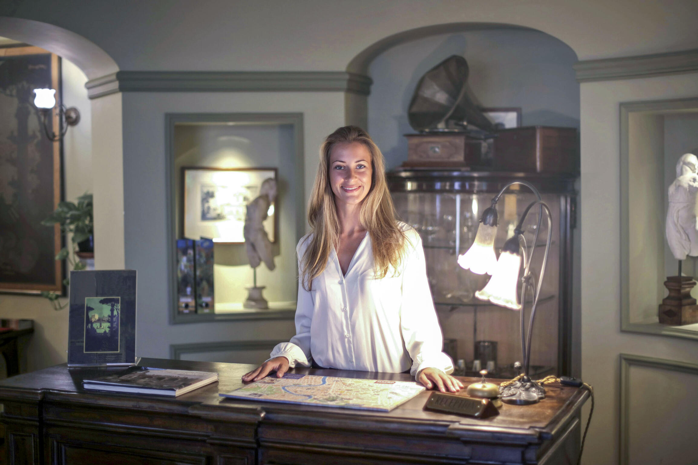 εργαζομενοι για τον τομεα τουρισμου